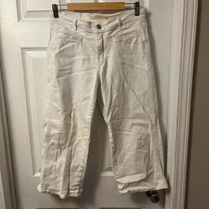 Women’s Levi Strauss & Co Jeans Size 28